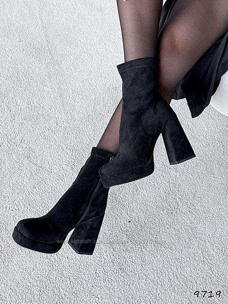 Ботильйони Laur, чорні