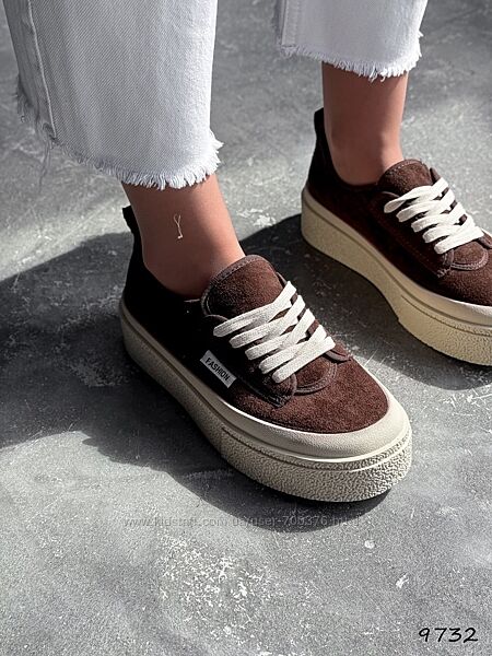 Кросівки Gina, шоколад