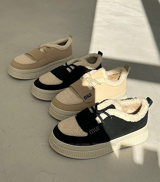 Утеплені черевики з хутром тедді, чорні/беж