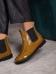 Черевики - Челсі, натуральна лакова шкіра, гірчиця, з анатомічною формою