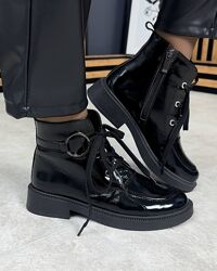 Черевики зимові, натуральна лакова шкіра, чорні, на шнурівці