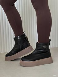 Черевики зимові, на платформі, натуральна шкіра, чорні