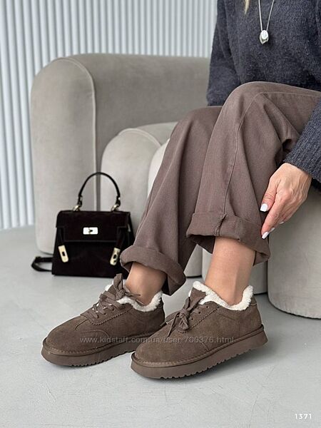 Сноубутси зимові, натуральна замша, шоколад всередині