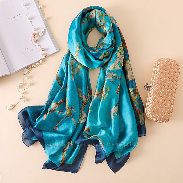 Женские шарфы шелковые красивые стильные высокого качества