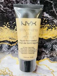 США Тональная основа  NYX Stay Matte But Not Flat Liquid Foundation