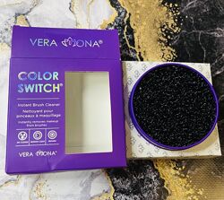 США Спонж для чистки косметических кистей VERA MONA Color Switch 