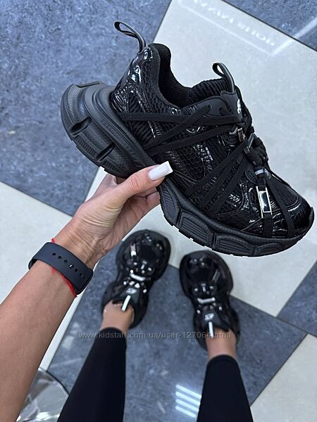 Кроссовки женские, кожа, черные, стильные