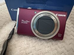 Цифровий фотоапарат Canon PowerShot SX200 IS