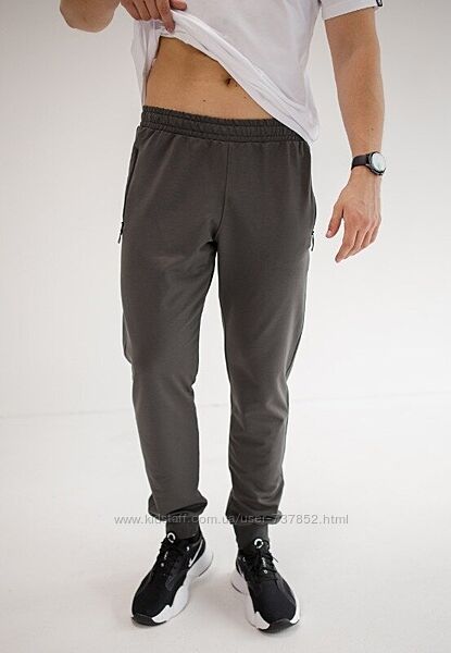 Спортивные штаны