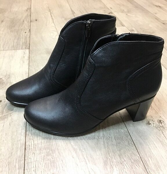 Распродажа женские ботинки размер 41 натуральная кожа.