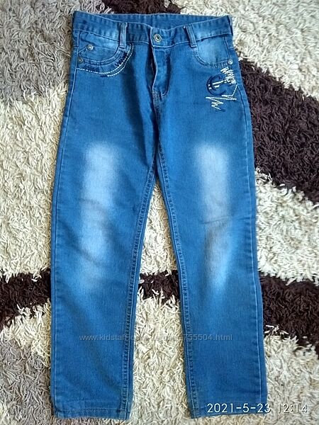 Летние стрейчевые джинсы