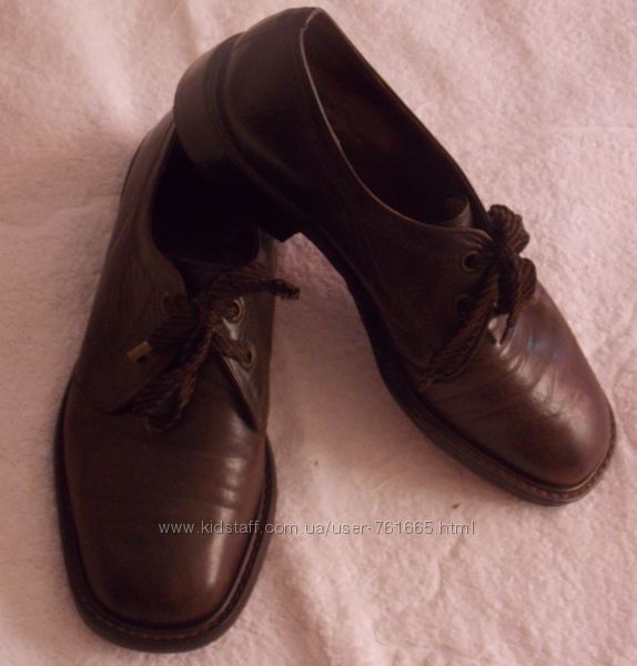 Мужские кожаные коричневые классические туфли  на шнурках - 8 размер, 27 см