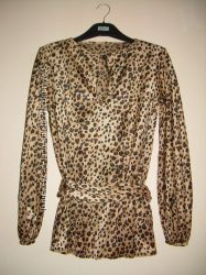 Шикарная велюровая блузка с поясом S-М распродажа 