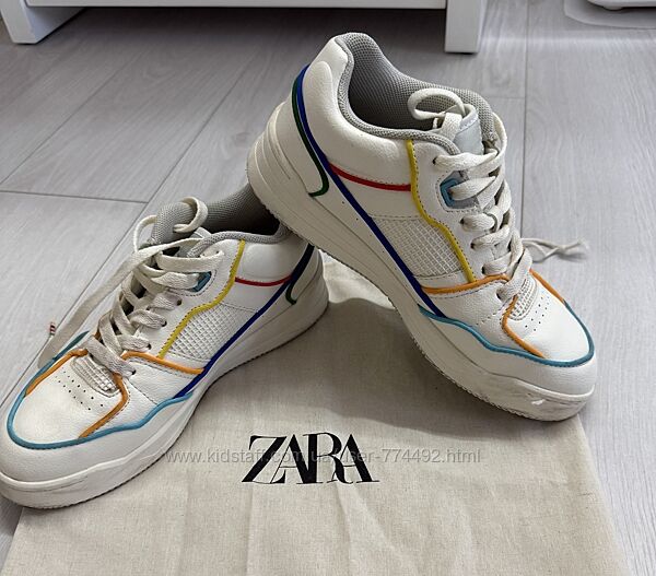 Кросівки Zara p.35