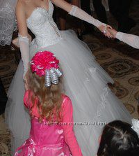 Свадебное платье с камнями Сваровски