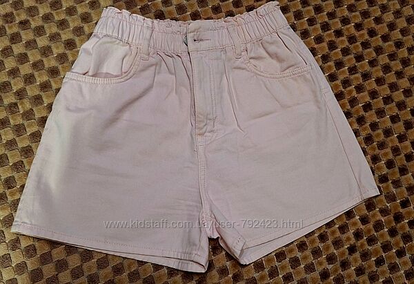 Рожеві шорти