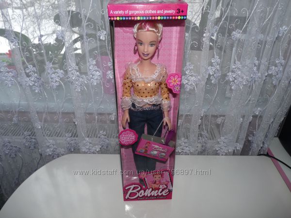 Кукла Bonnie новая в коробке, высота 46 см. Италия.