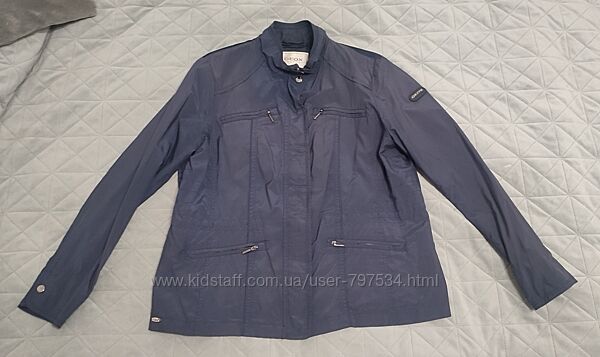 Жіноча легка куртка, вітровка Geox