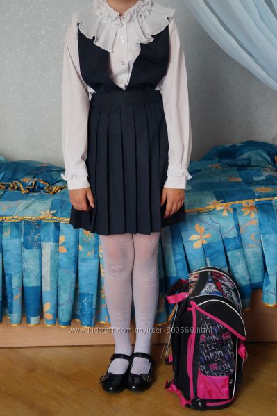 Новый школьный фирменный сарафан для девочки синий, черный. 34-40, рост134-
