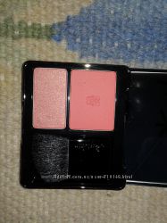 румяна Guerlain Rose Aux Joues Blush Duo
