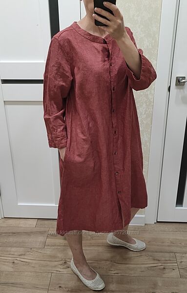 Чудове плаття вільного крою, сукня