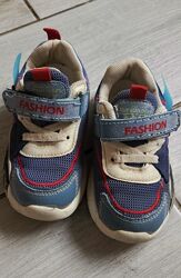 Кросівки в сіточку