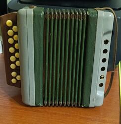 Дитяча гармошка часів СРСР 