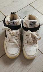 Осінні утеплені кросівки 