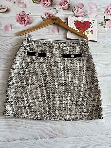 Красива тепла спідниця F&F