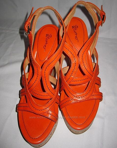 Босоножки fellini-eva turner, раз 39 по стельке 25,5см , натуральная кожа пла