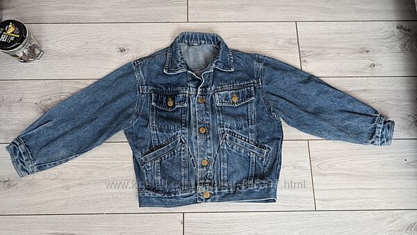 Джинсова курточка 