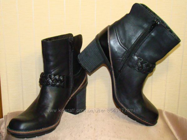 Сапоги женские демисезонные полусапожки кожаные черные Clarks размер 38