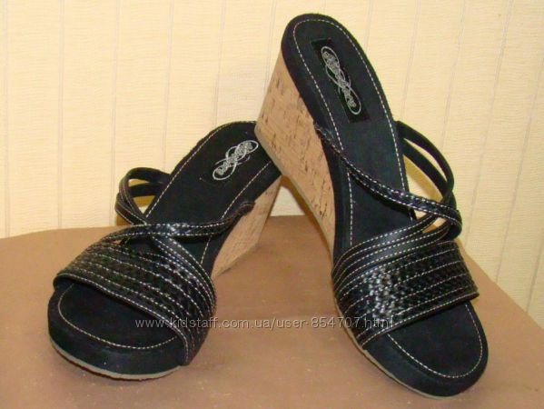 Босоножки Skechers