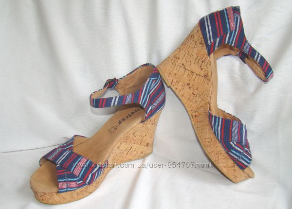 Босоножки Firetrap Размер 39 UK6