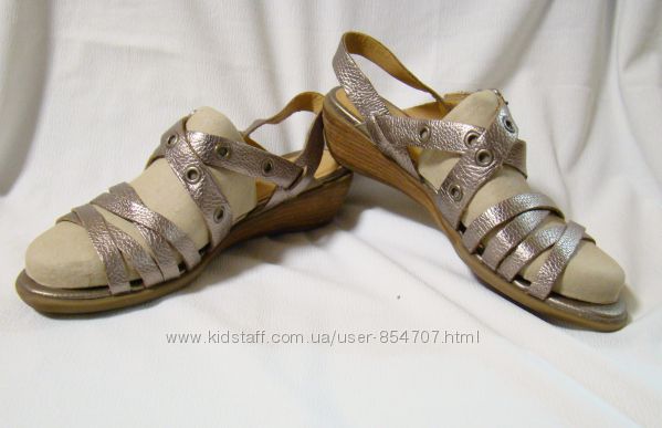 Босоножки Footglove Размер 37 UK4&frac12