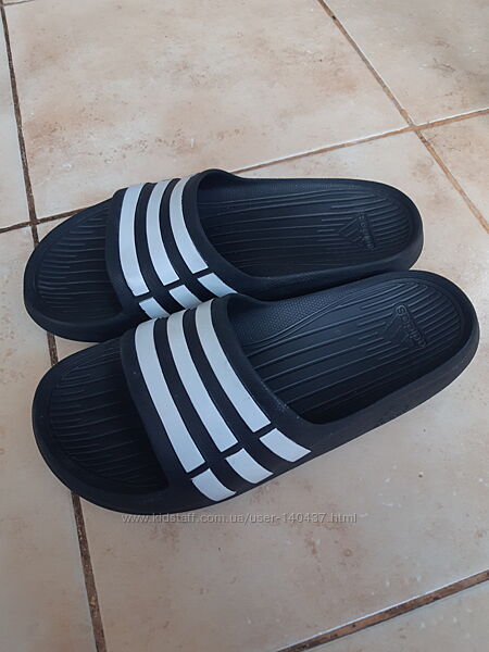 Шльопанці adidas K4 23см 