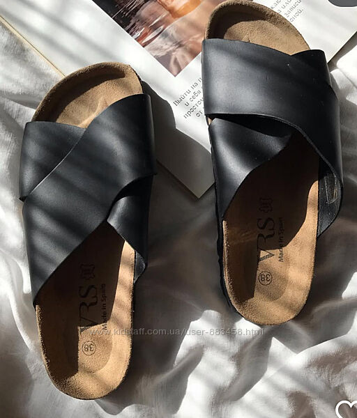 Шльопанці кожані 38 розмір 