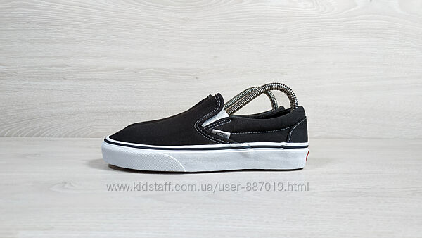 Чорні кеди / сліпони Vans оригінал, розмір 36.5
