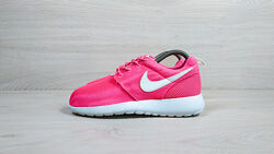 Легкі жіночі спортивні кросівки Nike Roshe One оригінал, розмір 35.5