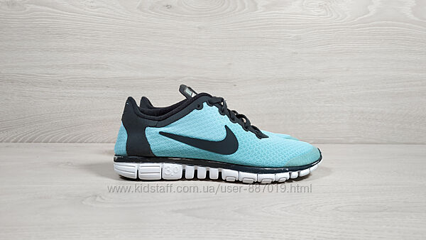 Легкі жіночі спортивні кросівки Nike Free 3.0 оригінал, розмір 40.5