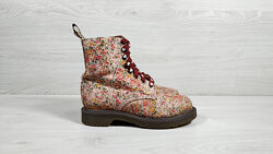 Жіночі демісезонні черевики в квіти Dr. Martens оригінал, розмір 38