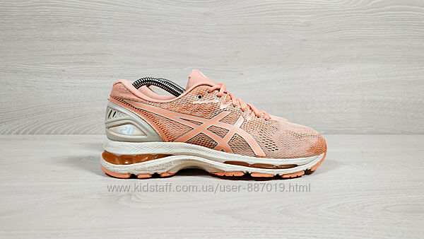 Жіночі спортивні бігові кросівки Asics Gel-Nimbus 20 оригінал, розмір 39.5
