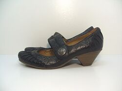 Женские кожаные туфли Janet D. р. 40