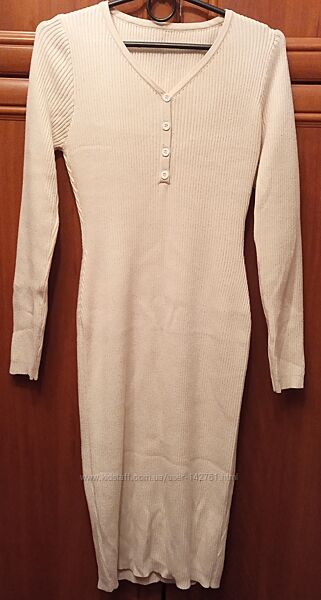 Вязаное платье 