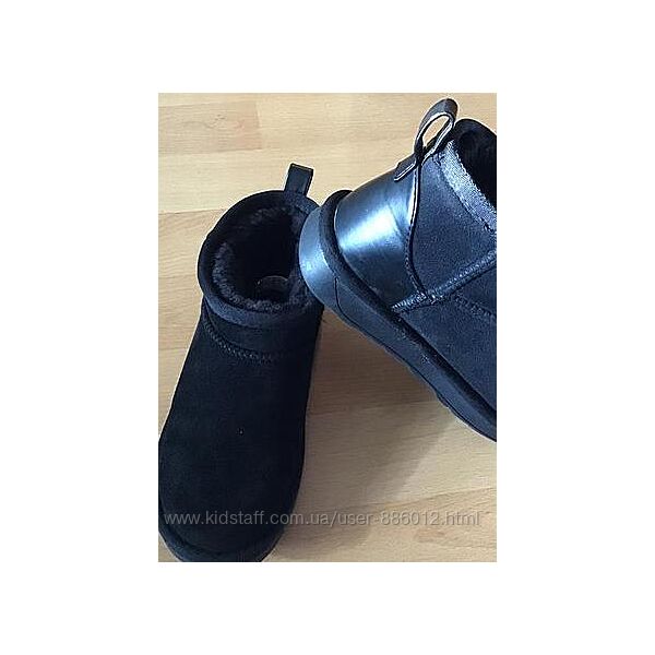 Уггі на дівчинку graceland