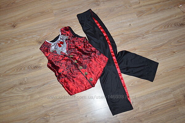 Костюмы пират, сабака, капитан Америка, оборотень, волк, козак и др.