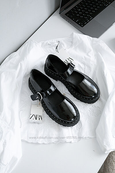 Стильні лаковані Mary Jane  Zara 