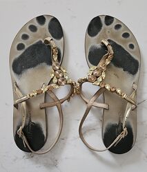 Сандалії Ferragamo 37 р оригінал 