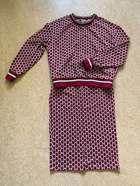 Класний костюм, S