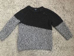 Теплый фирменный вязаный свитер Kiabi